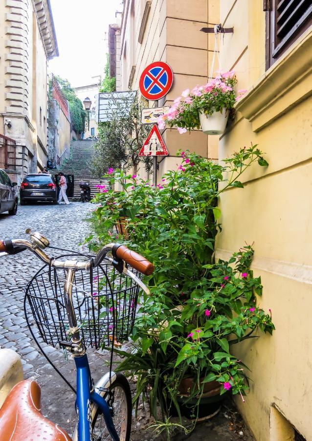 Sant'Onofrio - Trastevere Vatican Apartment Roma المظهر الخارجي الصورة