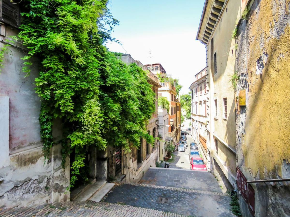 Sant'Onofrio - Trastevere Vatican Apartment Roma المظهر الخارجي الصورة